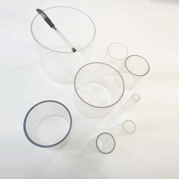 Ytbehandling av polykarbonatrör.